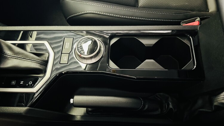 L200 2.4 TD AT Ultimate