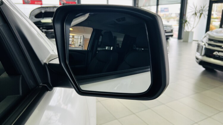 L200 2.4 TD AT Ultimate