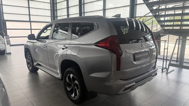 Pajero Sport 3.0 P AT Ultimate