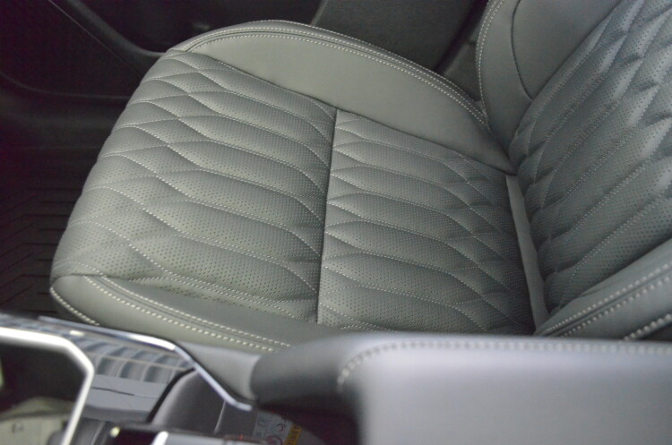 Outlander 2.5 CVT Ultimate