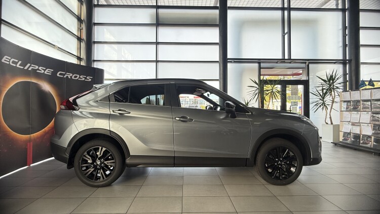 Eclipse Cross 1.5 CVT Instyle