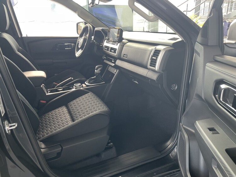 L200 2.4 TD AT Intense