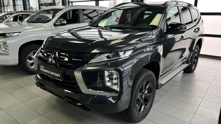 Mitsubishi Pajero Sport 3.0 P AT 4WD Ultimate SAM