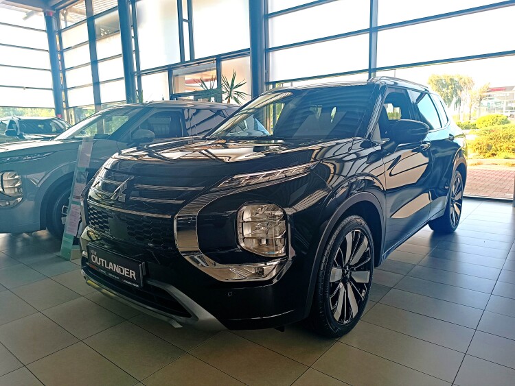 Mitsubishi Outlander 2.5 CVT 4WD Ultimate